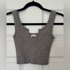 La Hearts Gray Ribbed Crop Tank